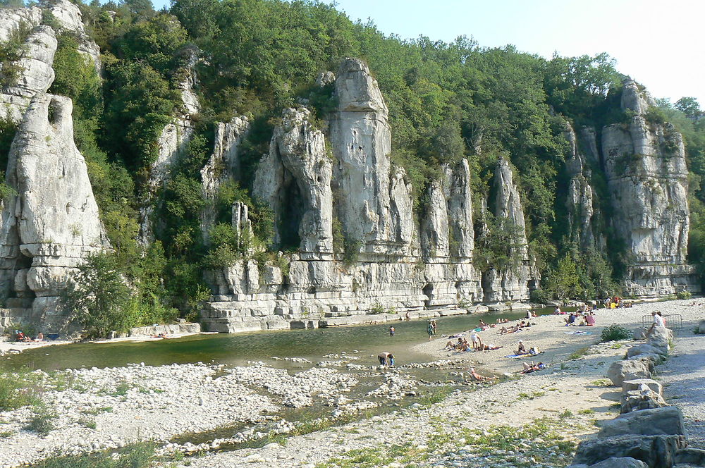 Les falaises de Labeaume