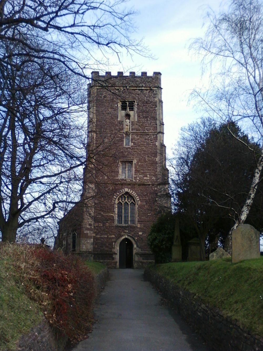 Cathédrale Saint-Woolos de Newport