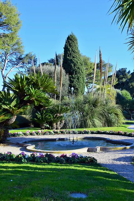 Jardin à la française de la villa Rothschild