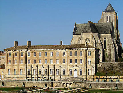 Abbaye de Celles Sur Belle