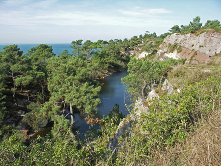 Lac Bleu au Cap d'Erquy Lac Bleu au Cap d'Erquy
