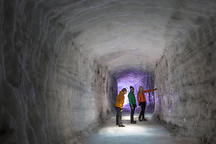 Islande - Ouverture du plus grand tunnel de glace en Europe