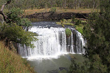 Millstream falls