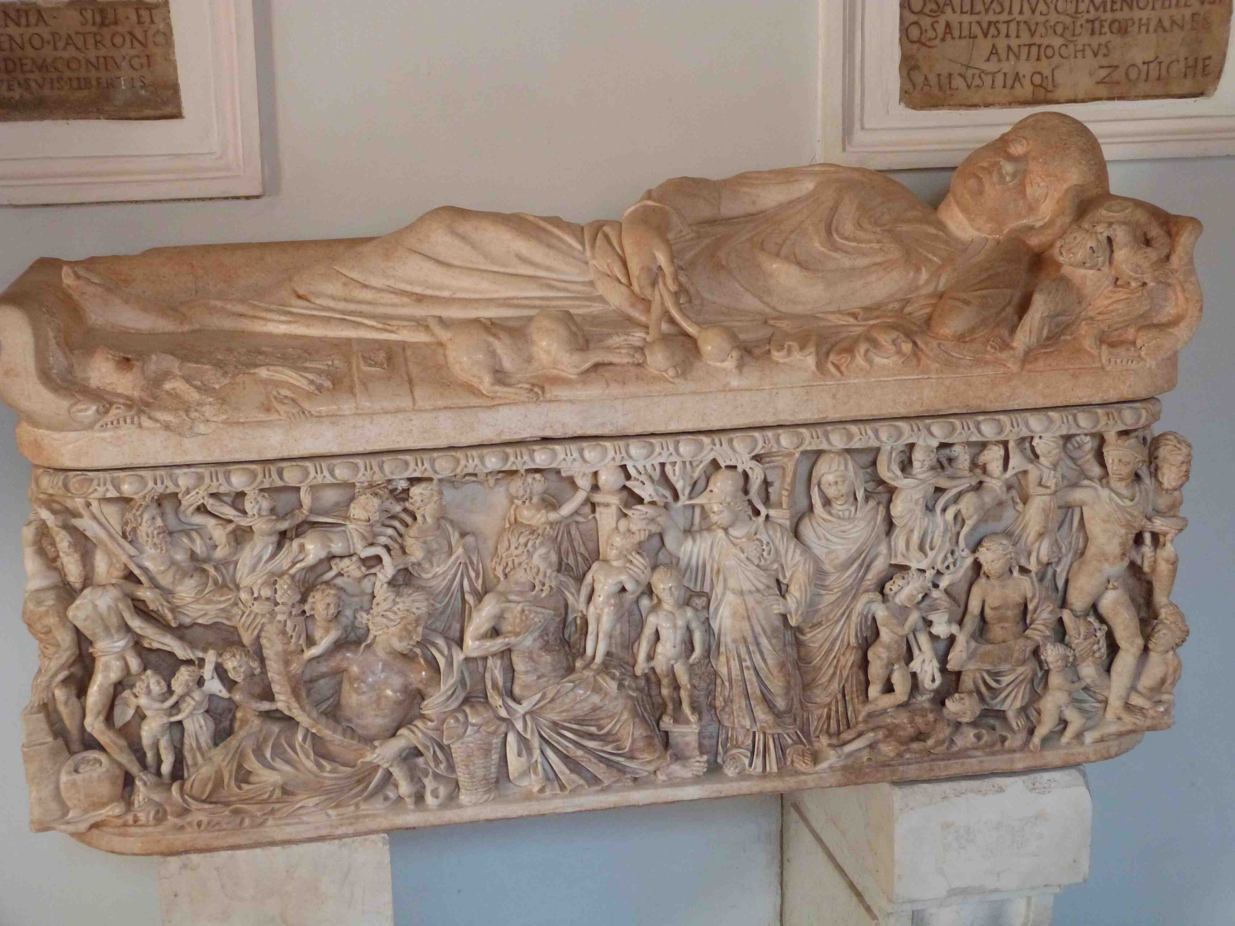 Tombeau - Musée du Capitole Tombeau - Musée du Capitole