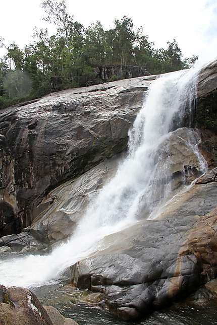Jourama falls
