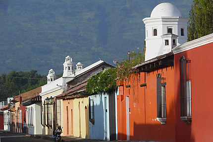 Façades colorées à Antigua