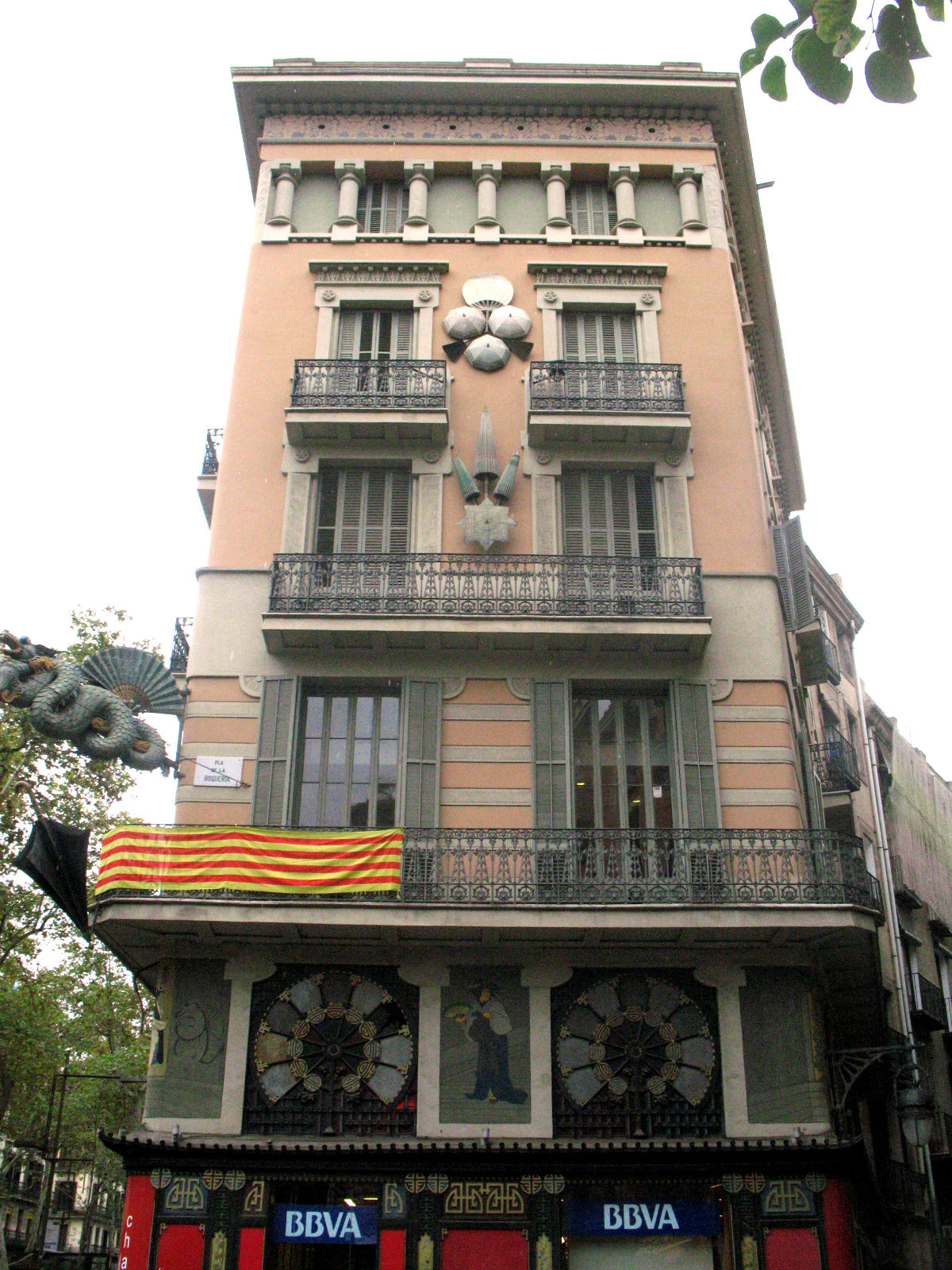 Casa Bruno Cuadros