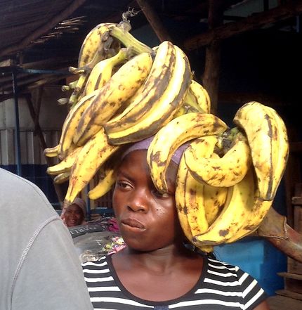 Coiffe de bananes