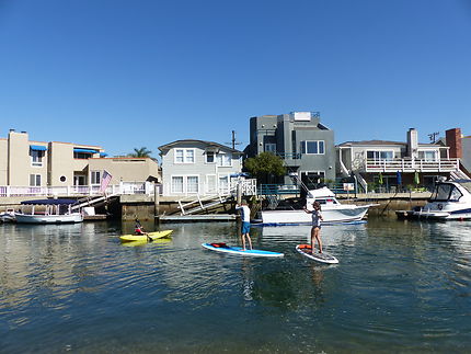 Promenade en paddle sur Huntington Beach