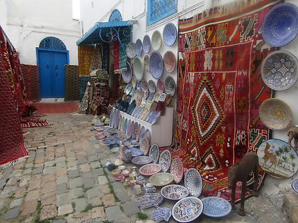 Artisanat local à Sidi-Bou-Saïd