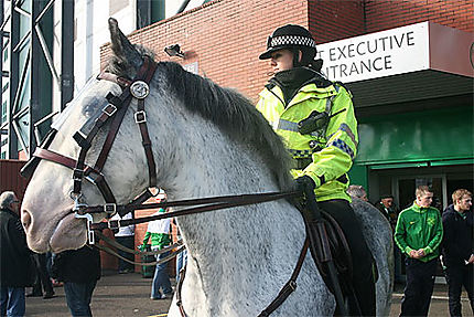 Policière à cheval