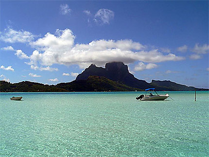 Bora Bora vue d'un motu
