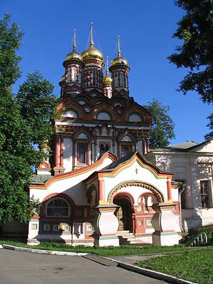Petite église à Moscou