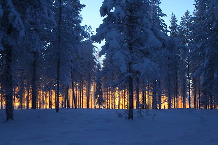 Nuit tombante en Finlande