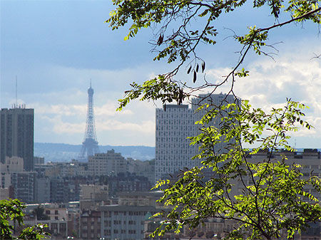 Parc des Beaumonts au printemps - Vue sur Paris et petite couronne