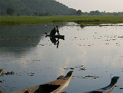 Lac dans la campagne de Battambang