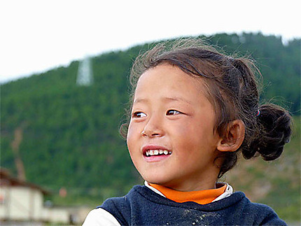 Petite fille tibétaine 