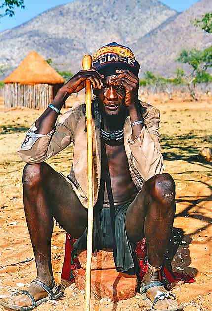 Chef d'un village Himba