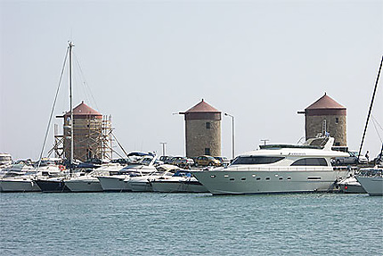 Port de la ville de Rhodes