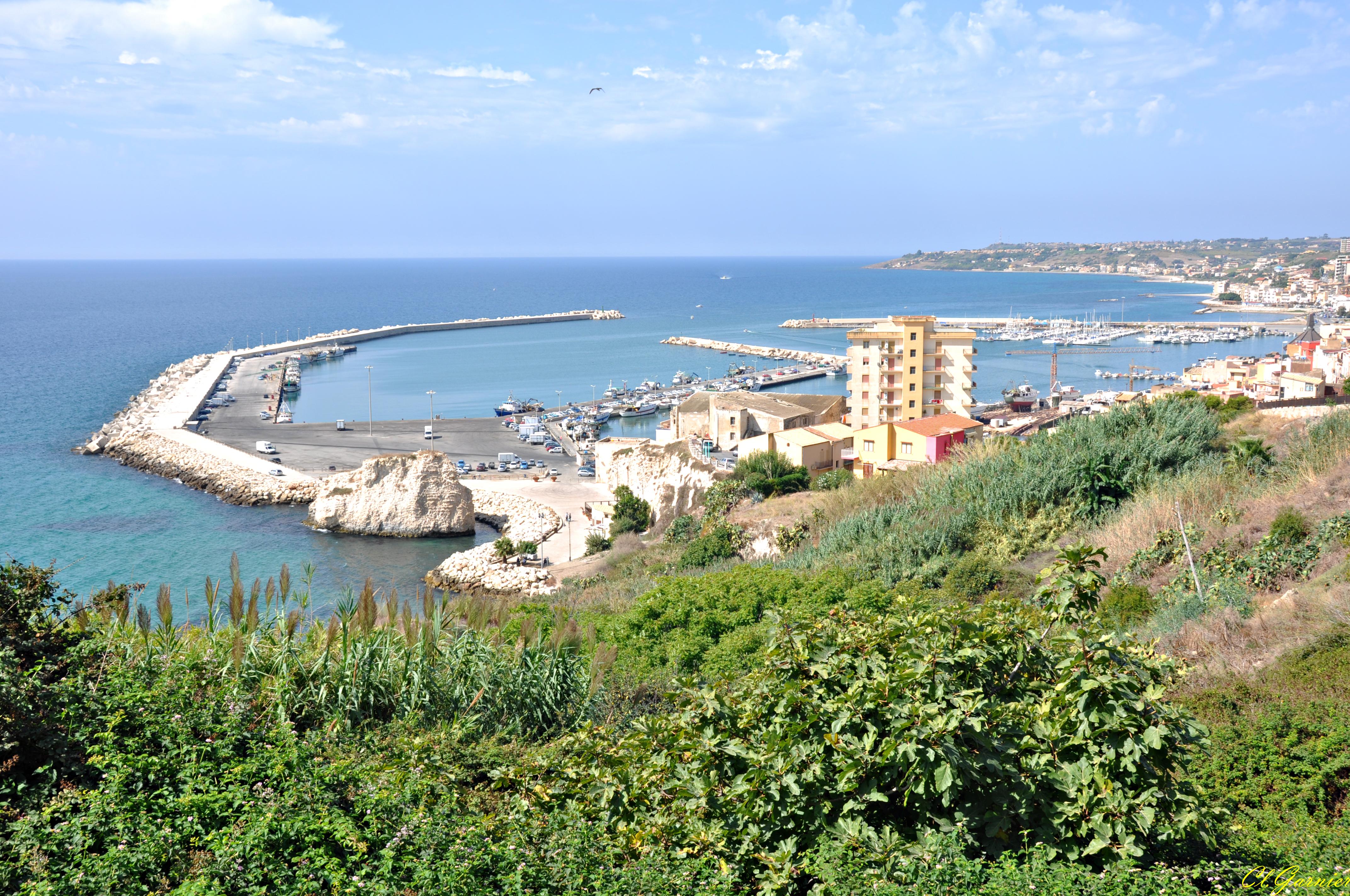 Le port de Siculiana Le port de Siculiana