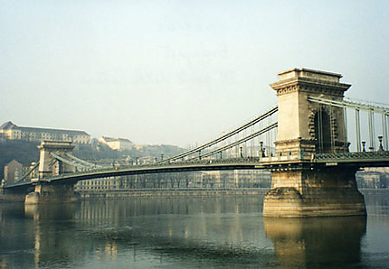 le Pont des Chaînes