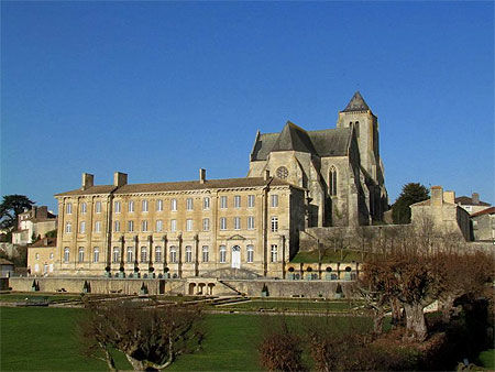 Abbaye de Celles sur Belle