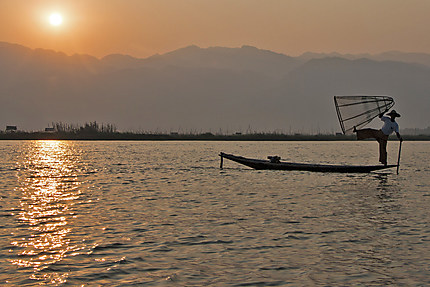 Le lac Inle et ses environs : la Birmanie entre eau et montagnes