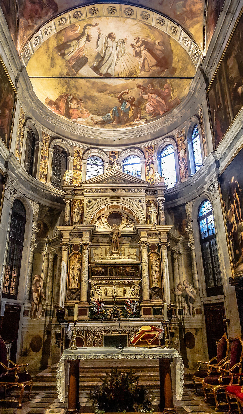 Autel de l'église San Rocco