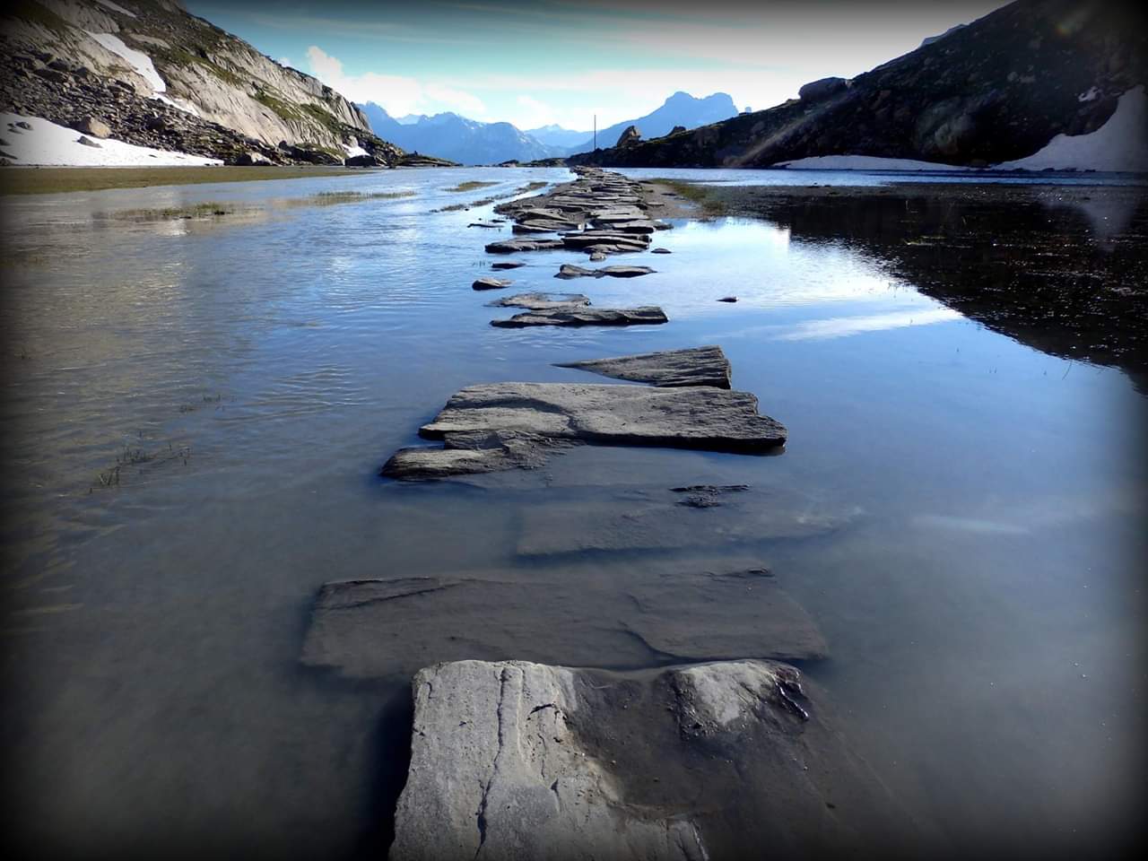 Marcher sur l'eau au Parc national de la Vanoise Marcher sur l'eau au Parc national de la Vanoise