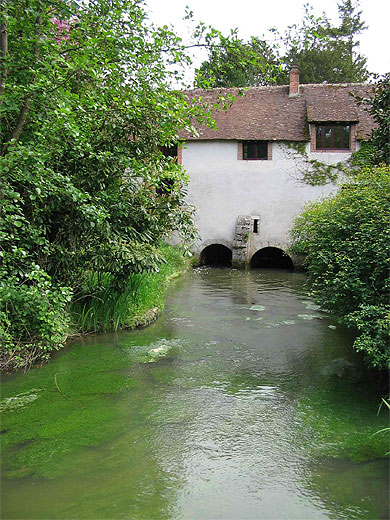 Ancien moulin Ancien moulin