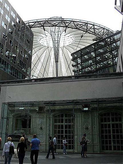 Le Sony Center