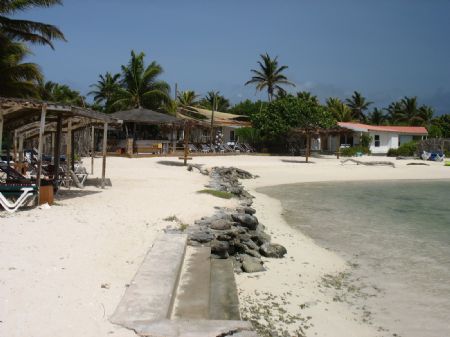 Hotel Sorobon Beach Resort