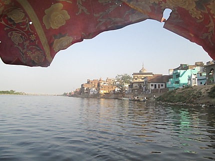 Promenade en bateau sur la rivière Yamuna