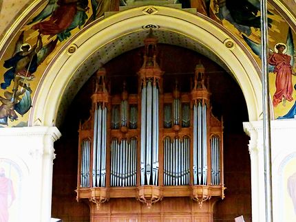 L'orgue, église de la Sainte-Trinité