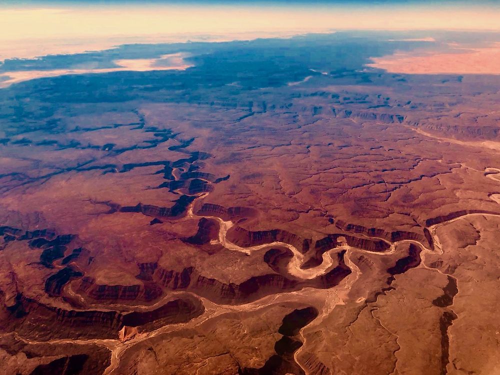 Magie du désert du Sahara vu du ciel