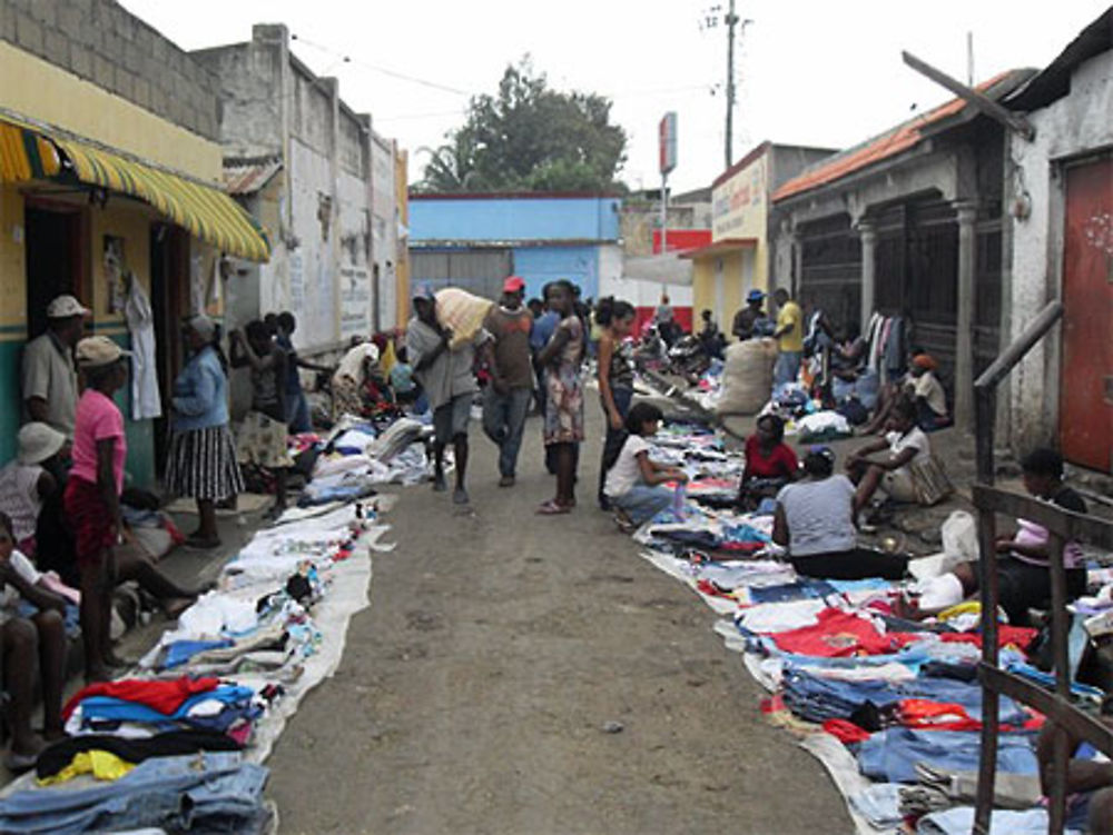 Marché de vêtements