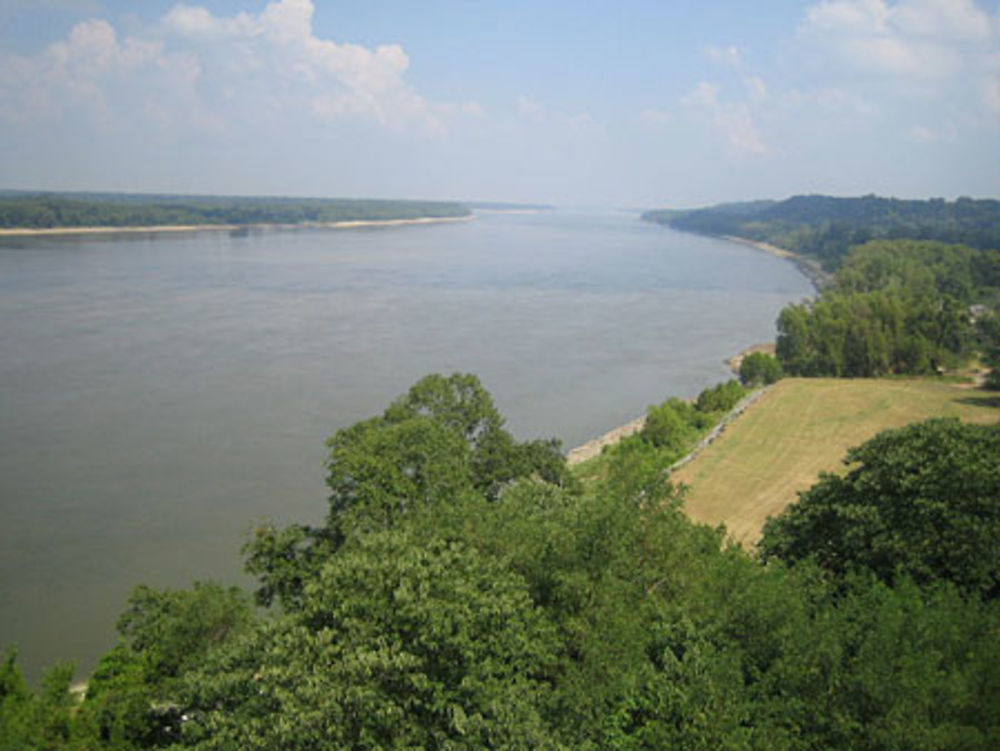 Le lent Mississippi au sud de Memphis