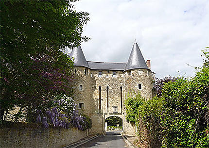 Ancienne abbaye St-Sauveur