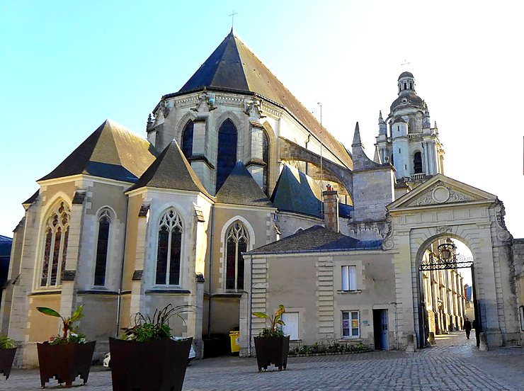 Cathédrale Saint-Louis de Blois - golf_bravo