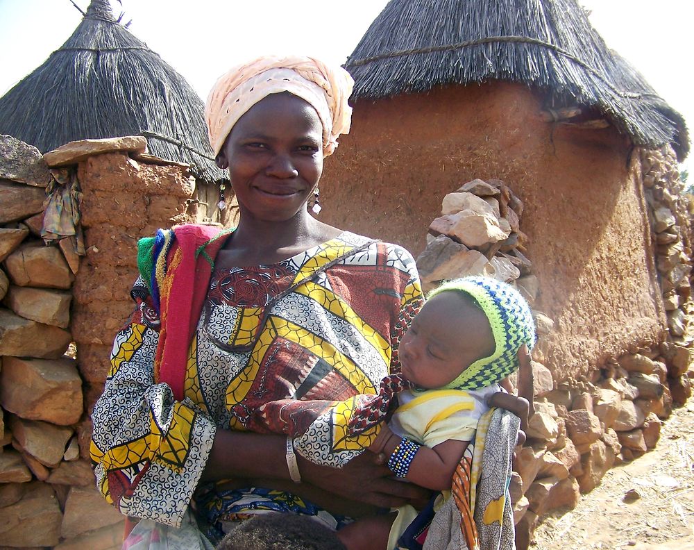 Femme et enfants à Ende