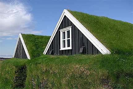 Habitat traditionnel islandais