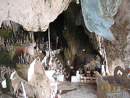 Grotte de Pak Ou