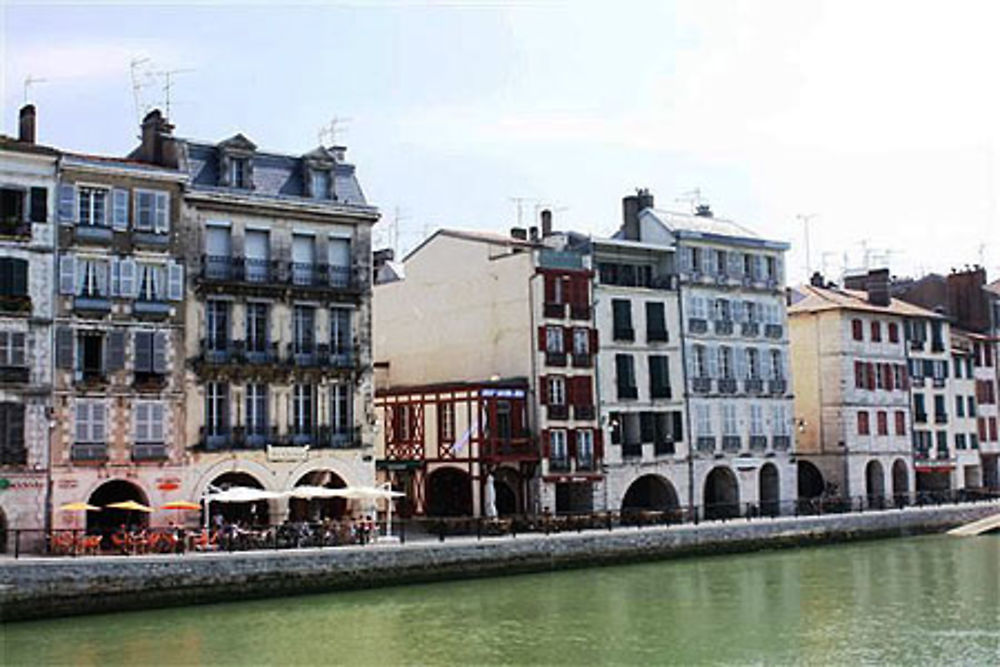 Quai à Bayonne