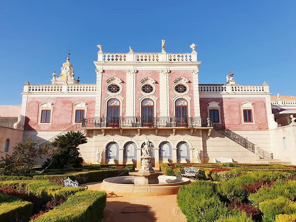 Le Palais d'Estoi - Palacio de Estoi