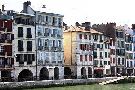 Quai Jaureguiberry Quai Jaureguiberry