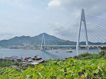 Pont Ikuchi, district d'Ochi