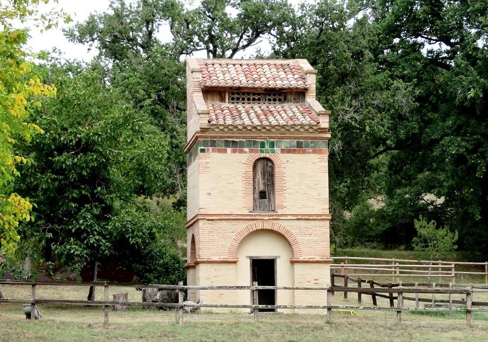 Le vieux pigeonnier 