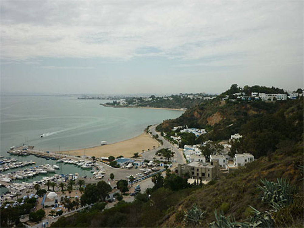 Port et plage de Sidi-Bou-Saïd