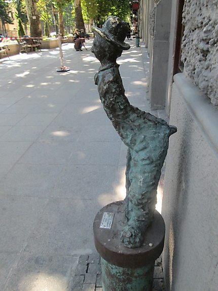Statues de la rue Roustaveli