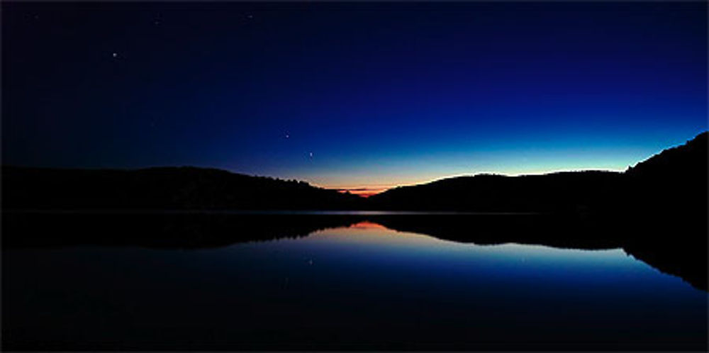 Coucher de soleil sur le lac Mercier